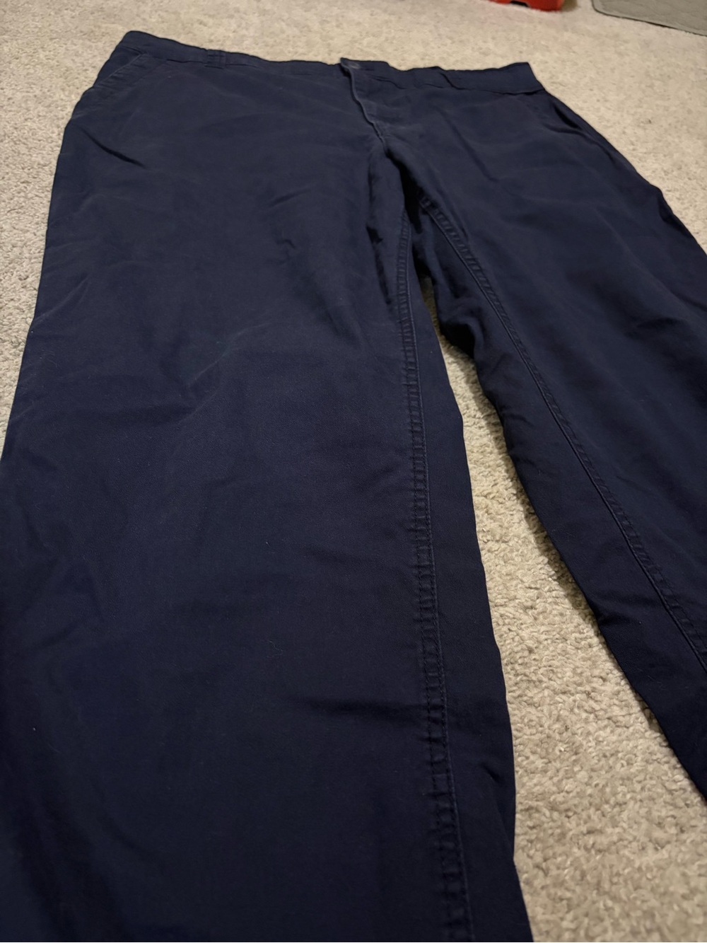 Old Navy Women’s Navy Straight-Leg Chinos - Picture 4 of 8